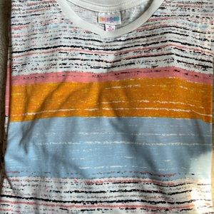 XL LulaRoe Hudson long sleeve shirt